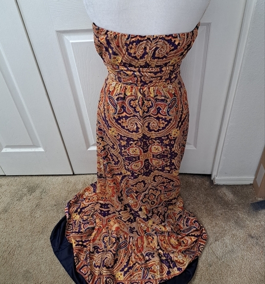 NWT The Limited Strapless Paisley Print Maxi Dress   Size 4 - Picture 6 of 11